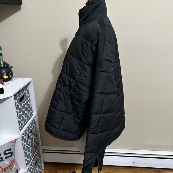 Women's Lightweight Quilted Puffer Jacket. New, no tags - Picture 7 of 10